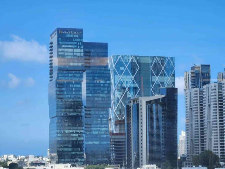 מקבץ מגדלי הארבעה