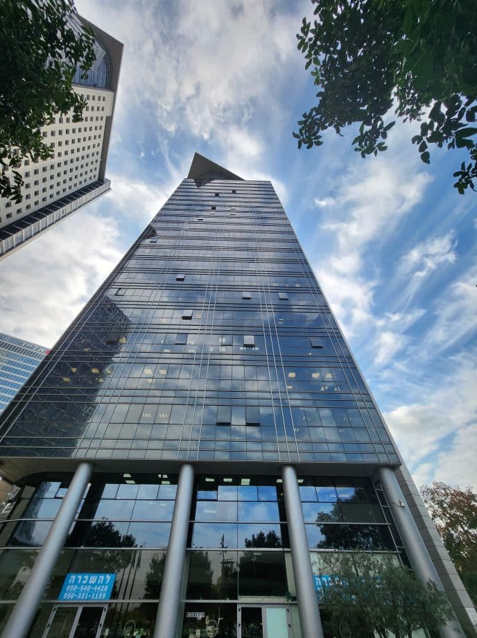 משרדים למכירה מגדל בסר 1