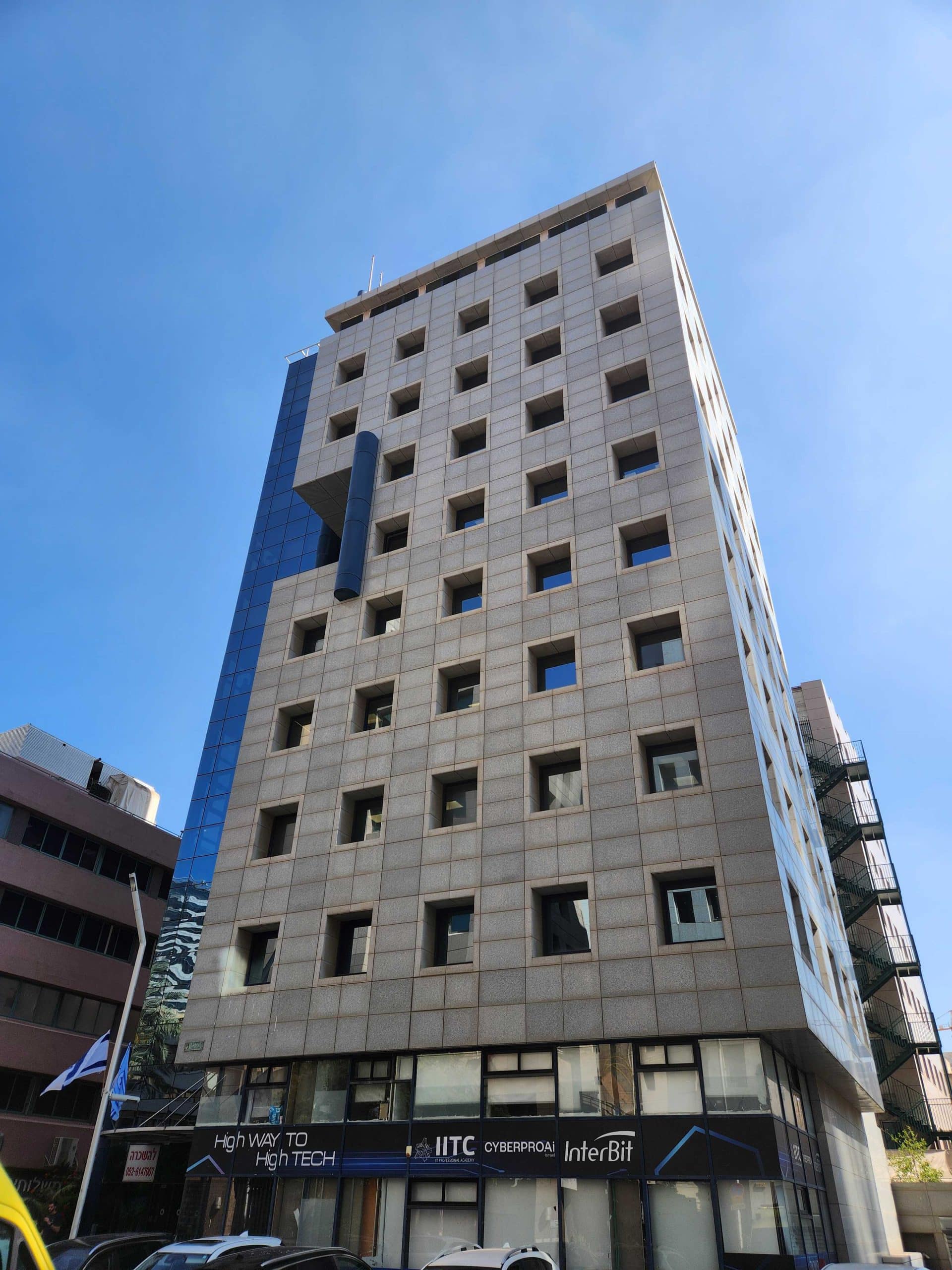 בית לוג און