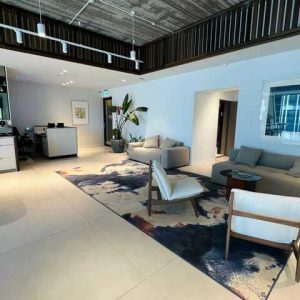 נכס מניב למכירה בפריים לוקיישן במגדל חדש ומבוקש תשואה של 6% שוכר חזק מאוד